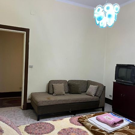 Beautiful Apartment In The Heart Of Kairo Bagian luar foto