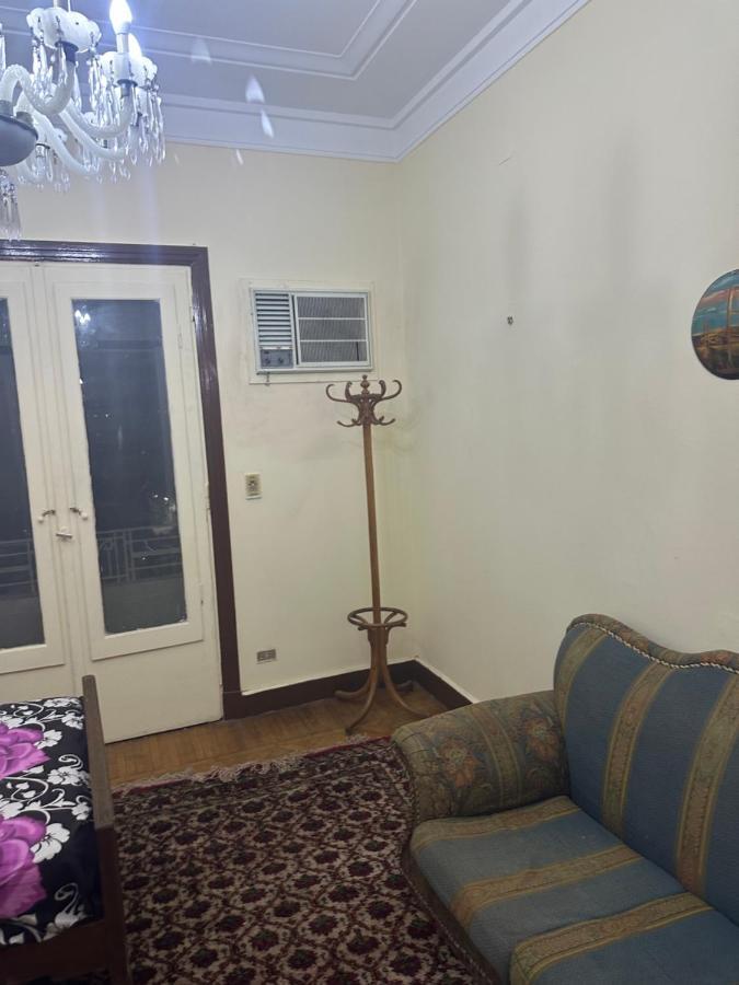 Beautiful Apartment In The Heart Of Kairo Bagian luar foto