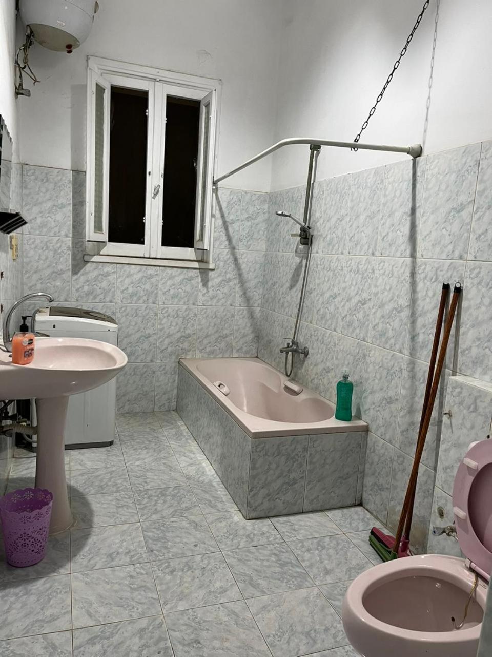 Beautiful Apartment In The Heart Of Kairo Bagian luar foto